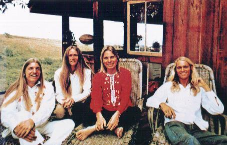 (l-to-r): Randy Wimer, Jeff Cotton, Merrell, Jeff Parker (Maui 1973)