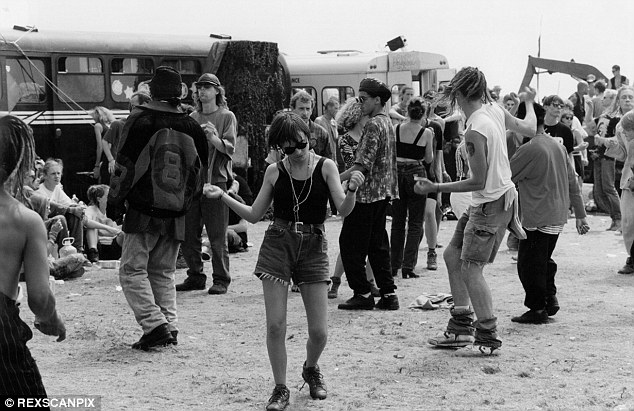 Castlemorton Common Festival (1992) Castlemorton Common Festival (1992)